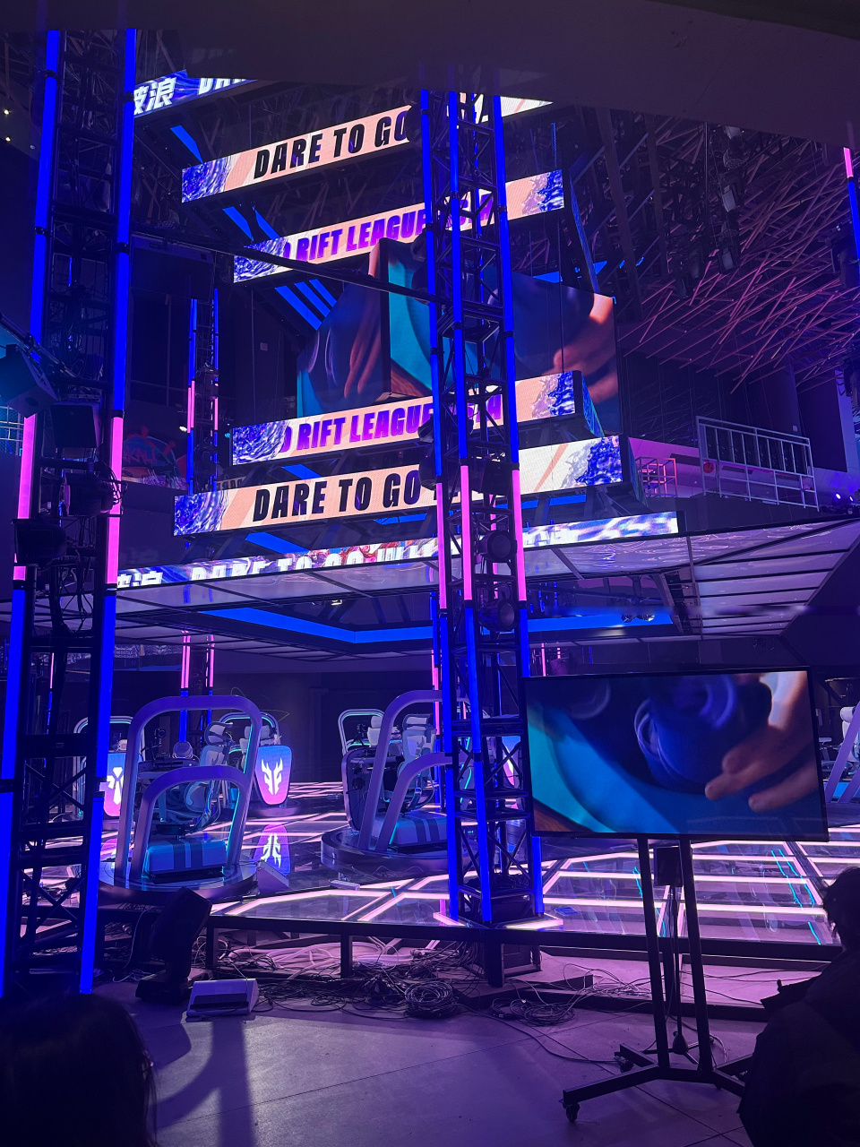 吸引中卫 吸引中卫